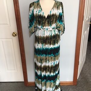 En Focus Multi Maxi Dress